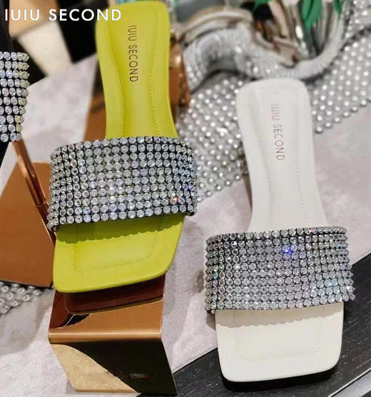 IUIU SECOND 2022夏新款时尚水钻方头凉拖鞋U22BJ24721 商品图0