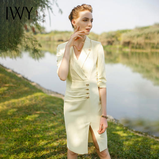 IWY/高级感黄色西装连衣裙女神范主持人正装职业装名媛气质套装工作服222082Q1 商品图2