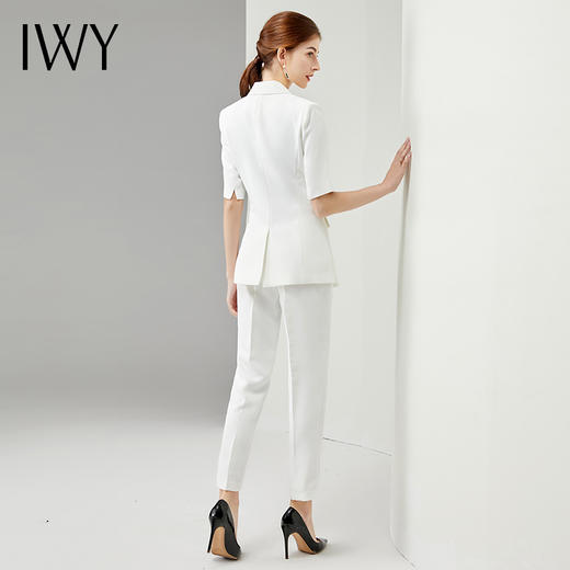 IWY/气质白色短袖西服套装女设计感小西装播音主持职业装显瘦修身正装CP11250 商品图3