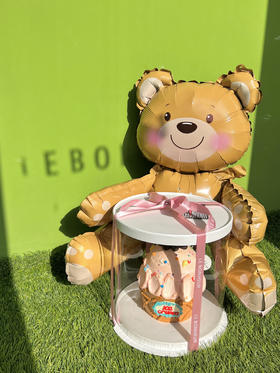 复古冰淇淋 · 奶油蛋糕 （限量送气球小熊配打气筒需自行打气）