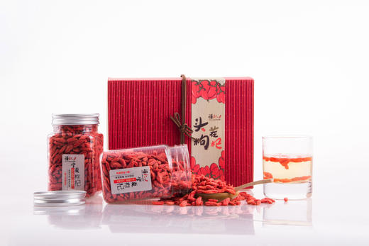 不掺一颗外地枸杞！【宁夏 • 头茬枸杞】枸杞界的珍品 红枸杞/黑枸杞/枸杞茶/蜂蜜  高端新品 颗颗饱满  锁住鲜果营养 嚼着吃口感好～ 商品图4