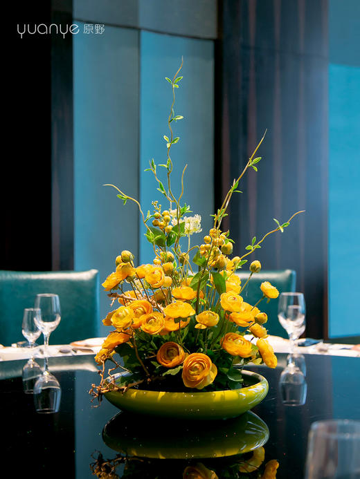 酒店餐桌花摆花圆桌转盘中间高端仿真花摆件餐厅包厢桌面装饰花艺 商品图0