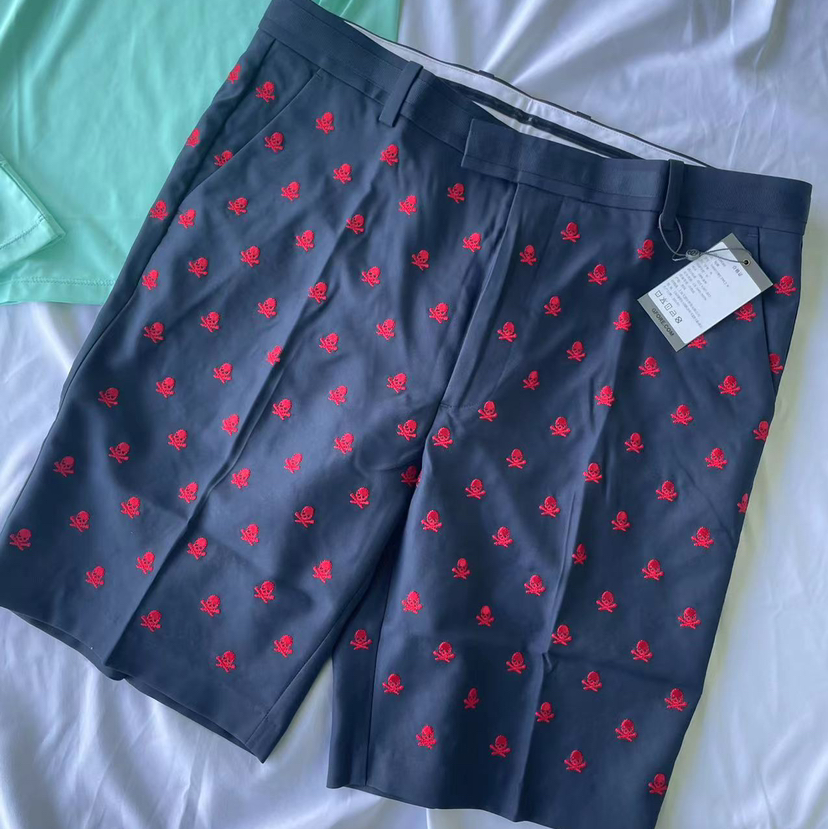 G4男士夏季款短裤，红色logo小印花。正品保证