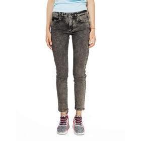 RICHMOND 女士棉质金属徽标休闲牛仔裤 灰色 RWP19275JE JEANS BLAC