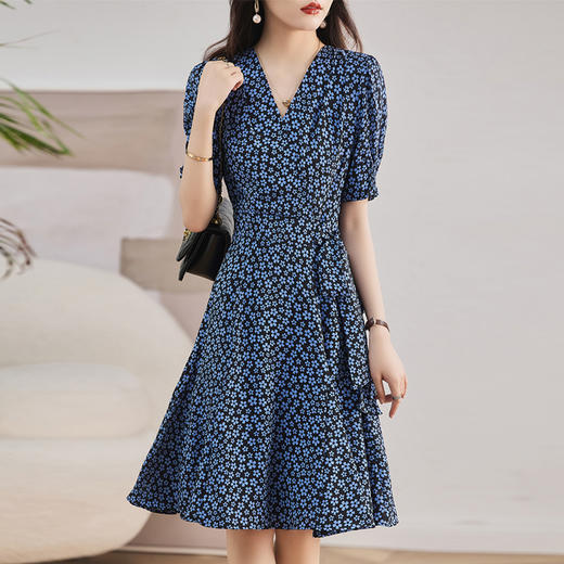 HR WM98659连衣裙碎花裙泡泡袖中长裙 商品图2