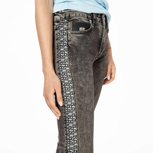 RICHMOND 女士棉质金属徽标休闲牛仔裤 灰色 RWP19275JE JEANS BLAC 商品图3