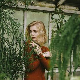 人总要有别人夺不走的东西