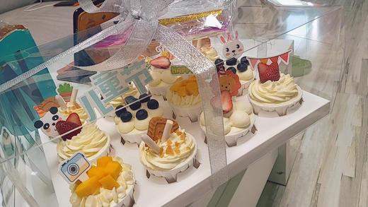 卡通玩偶杯子组合，可与蛋糕一起组合派送，请提前至少24小时以上预定，私人订制 商品图9