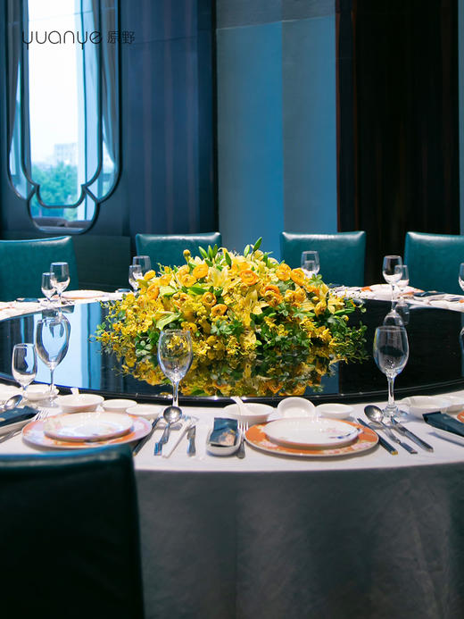 酒店餐桌花大圆桌中间转盘摆花饭店餐厅高端仿真花装饰花艺摆件 商品图2