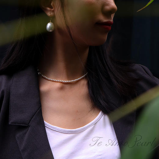 【灵动】南洋白巴洛克耳钩 商品图3