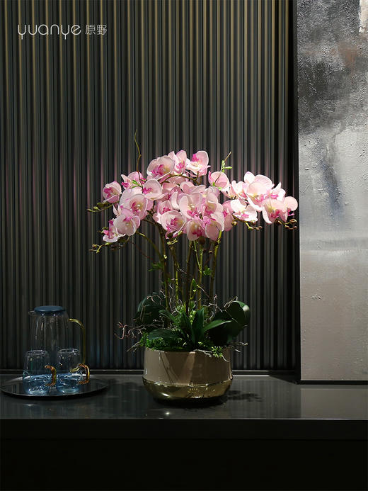 蝴蝶兰仿真花轻奢高档兰花手感保湿假花盆景客厅大堂酒店装饰摆件 商品图1