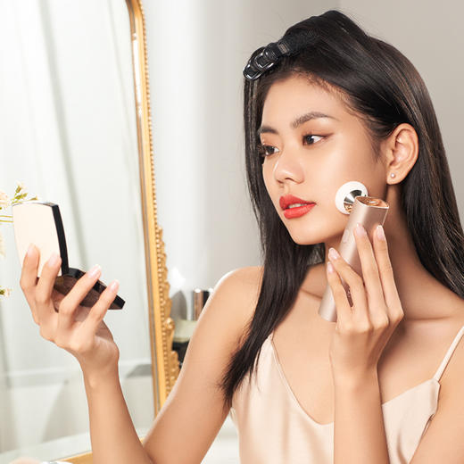 FALATA法拉塔电动粉扑仪上妆仪小工具自然服帖细腻不卡粉 商品图4