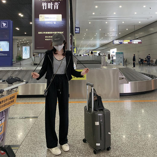 金蘑菇菇【冰鱼骨卫衣套】t的厚度哦巧妙修身甜辣运动休闲两件套 商品图2