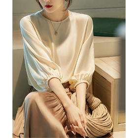 【被春夏氛围包裹着，轻松惬意！】黛唯梵爆款松紧蝙蝠袖圆领衬衣女sq