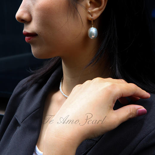 【灵动】南洋白巴洛克耳钩 商品图1