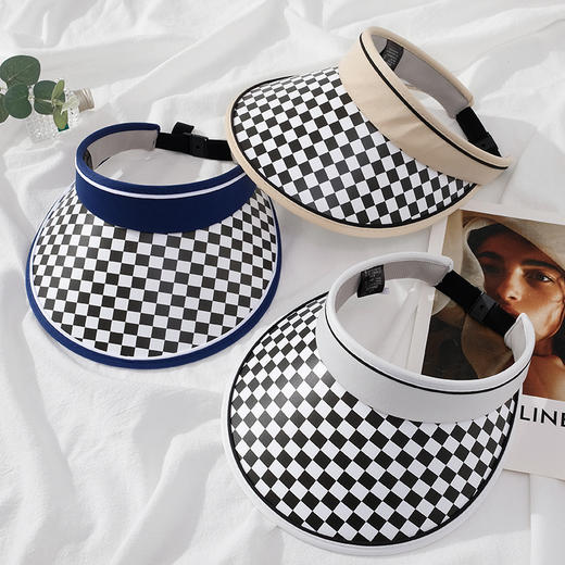 【爆款全网的时尚遮阳帽】晚晚同款旗格子防晒帽 防晒指数UPF50+配防风绳 出街百搭利器 有效阻隔95%以上紫外线 商品图6