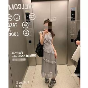 （请仓现货）【社群供V】2022夏季新款 质感黑天鹅小飞袖气质收腰连衣裙  聚酯纤维