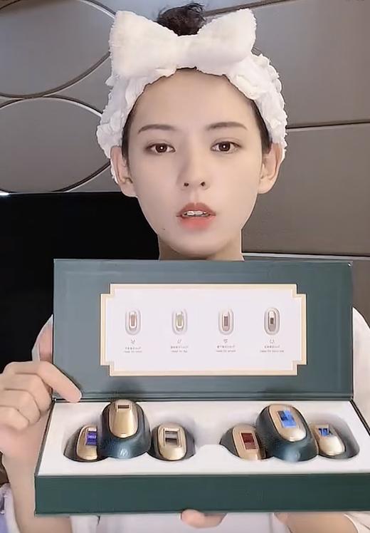 JOVS二代多功能嫩肤冰点家用脱毛仪 首创SR嫩肤模式！脱毛+嫩肤️一机多用【含赠品：护目镜/刮毛刀/凝胶/收纳袋】 商品图2