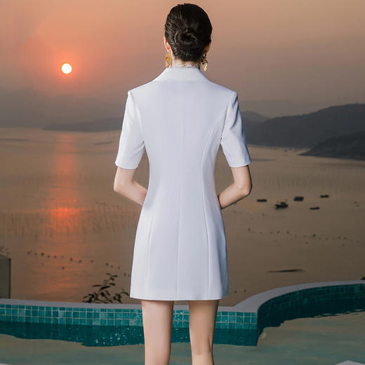 AD短袖西装连衣裙女白色职业装气质女神范套装裙高级感蕾丝西服裙 商品图4