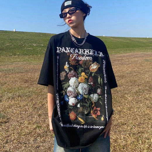 【美式复古花卉短袖T恤，时尚美观】黛唯梵爆款纯棉T恤，2022新款，小众设计上衣热卖 商品图0