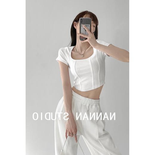 【社群供V】2022夏季新款 复古立体鱼骨线条修身打底衫ins风（下单后五天内发货） 商品图1