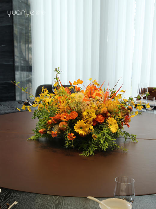 酒店圆桌转盘餐桌花摆花高端仿真花餐厅包厢客厅玄关假花装饰摆件 商品图1