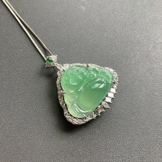 高冰种木那阳绿翡翠弥勒佛18k白金钻石镶嵌 商品图4