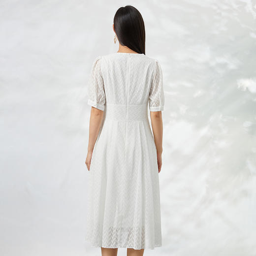 EITIE爱特爱夏季新款时尚简约通勤纯色修身连衣裙6607338 商品图4