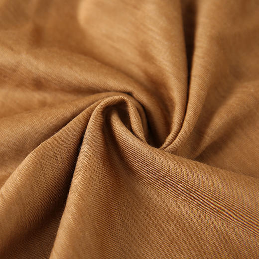 VIMAGE/纬漫纪秋冬新款100%羊毛套头纯色小上衣VC2213002 商品图4