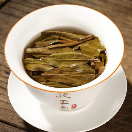 生普丨德丰昌 2016年 班章银砖 130克/砖*2砖/盒 商品图4