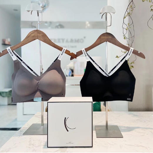 【限时折扣】kissy运动款内衣套装 S-XL（非质量问题不退不换） 商品图6