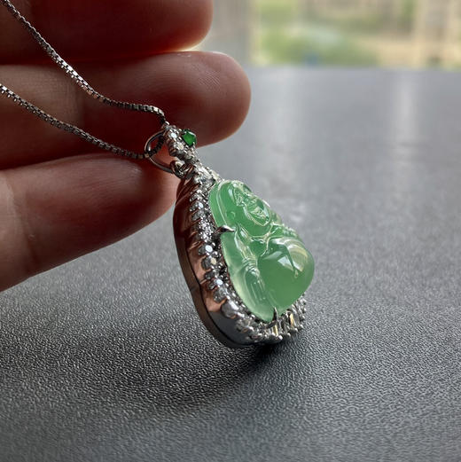 高冰种木那阳绿翡翠弥勒佛18k白金钻石镶嵌 商品图8