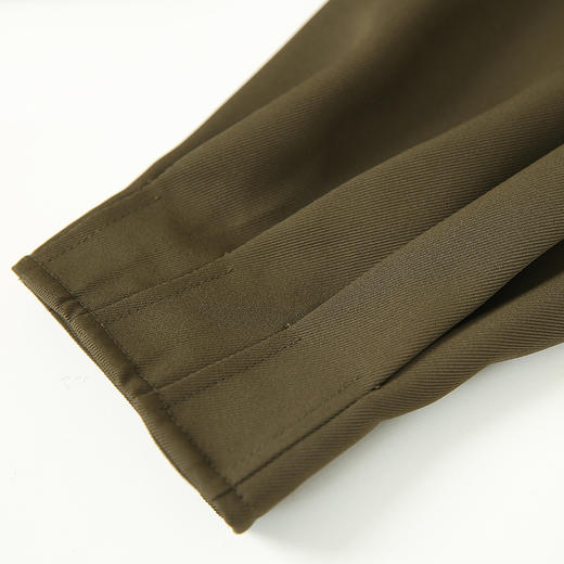 VIMAGE/纬漫纪秋冬新款通勤纯色气质V领连衣裙VC2207002 商品图4