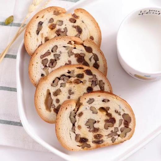 【中欧班列精选】wwj俄罗斯风味葡萄干核桃果仁大列巴 300g/袋 俄式风味正品保证 商品图2