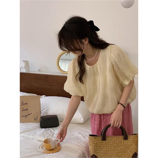 【限时折扣】韩版温柔风圆领泡泡袖小衫雪纺上衣均码 （非质量问题不退不换） 商品图6