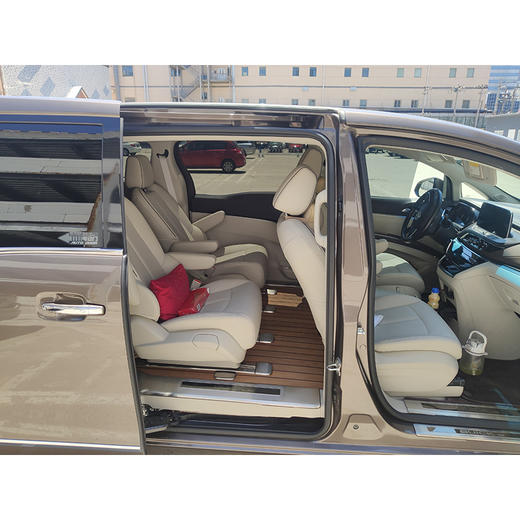 别克 GL8 陆上公务舱 652T 豪华型 【长租-北京】 商品图8