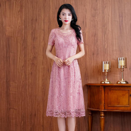 网纱连衣裙新款刺绣年轻时尚高腰大摆粉色蕾丝裙 X-8180 商品图2