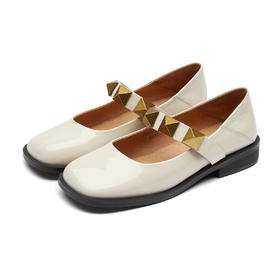 21年专柜同款玛丽珍漆皮铆钉平底女单鞋舒适休闲鞋X21AE14941