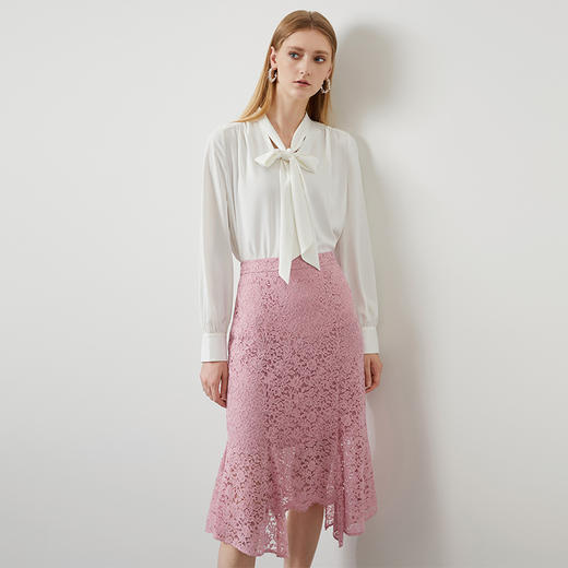 EITIE爱特爱夏季新款高腰a字不规则下摆优雅包臀蕾丝半身裙B2206916 商品图2