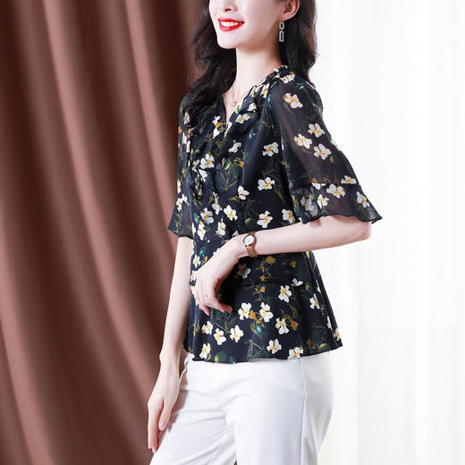 夏季设计感小众宽松洋气小衫MZ802329 商品图2