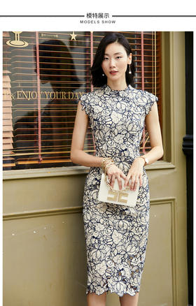 大花朵系列 ”花样年华“系列 旗袍款连衣裙 J8182336B颈袖添香季新款气质修身显瘦过膝绣花包臀蕾丝连衣裙