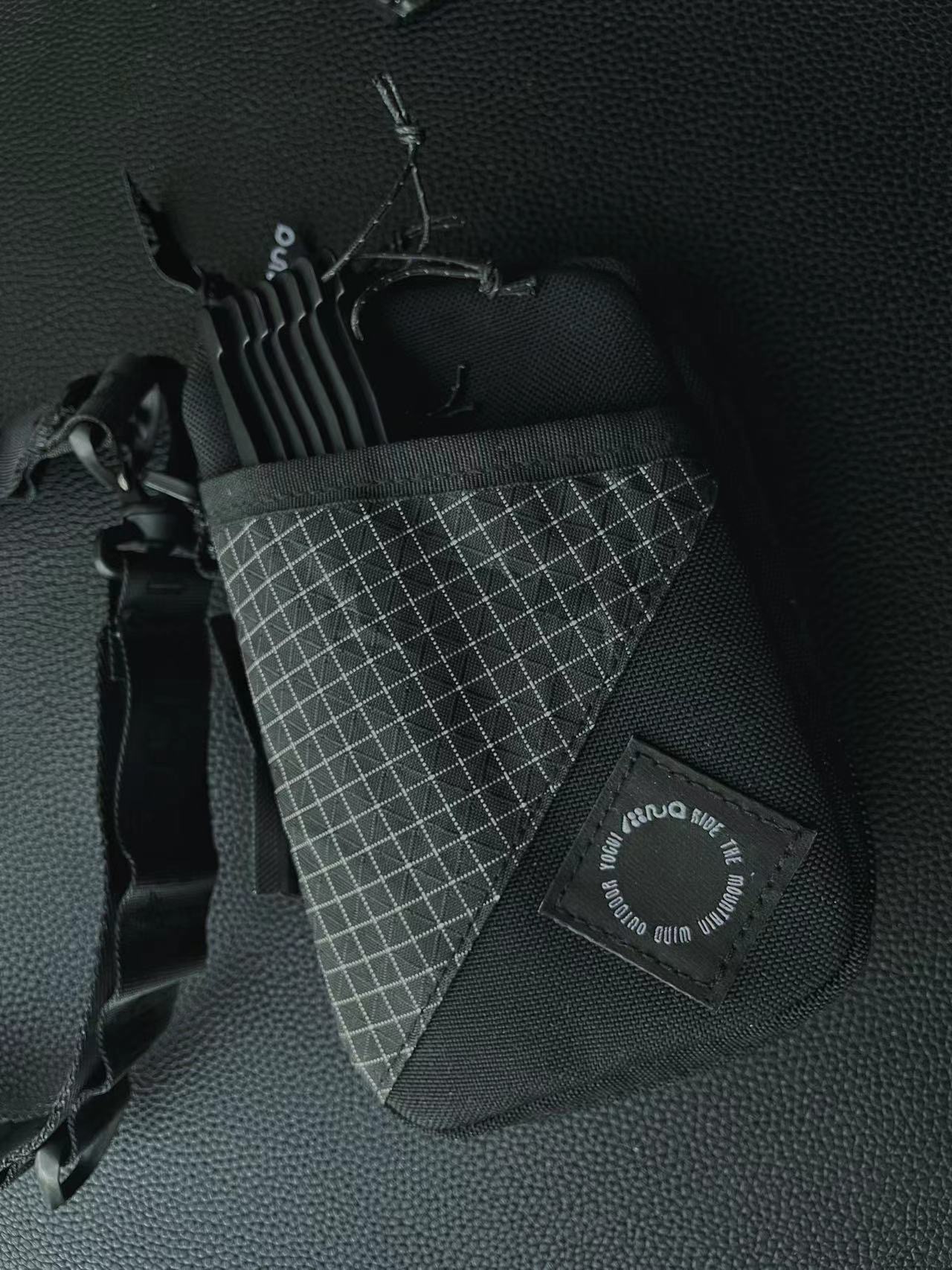 Outdoor Yogui BCF MOLLE机能肩带 斜跨小包