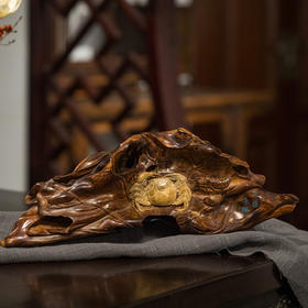 黄花梨雕荷塘清趣摆件