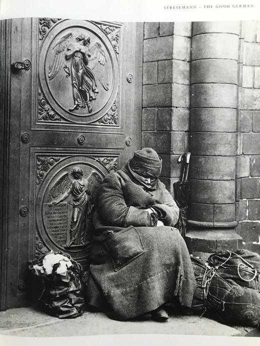 德国世纪 数百幅照片插图 精装大16开 商品图8