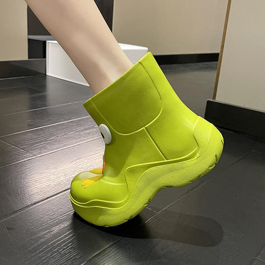 【卡通厚底中筒雨鞋】抖音同款网红鸭子防水防滑雨鞋 外穿可爱雨靴中筒轻便短筒水靴 商品图4