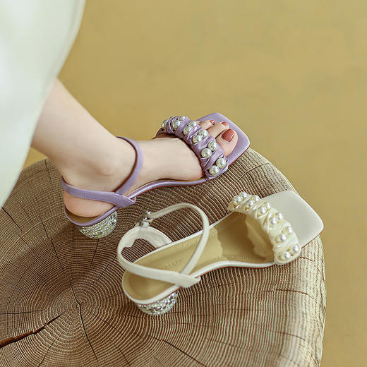 OLD-m951aa新款法式时尚气质方头高跟珍珠露趾凉鞋 商品图0