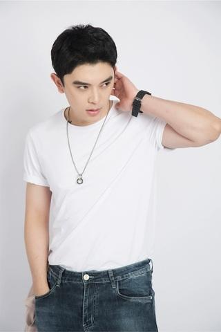 女纯色短T220 商品图4