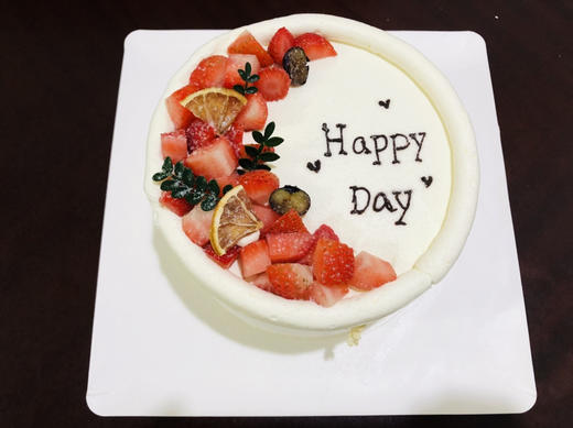 简约奶油水果蛋糕 商品图1