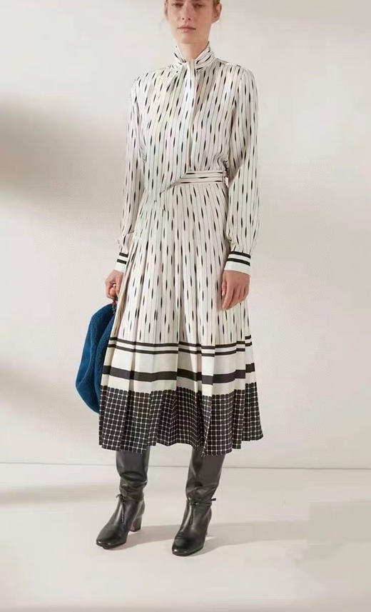 连衣裙 黑色。白色 自己备注号码颜色 商品图2