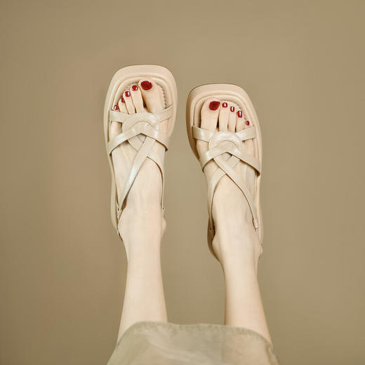 厚底舒适，松糕棉柔踩云朵感凉鞋YSL0091 商品图0